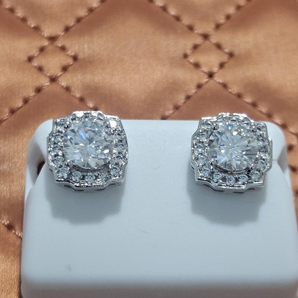 Beautiful 3ct Halo Setting Real Moissanite Earrings